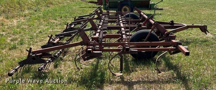 image for item DY0302 International field cultivator