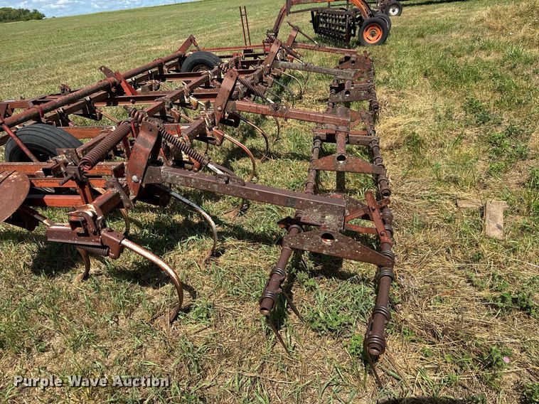 image for item DY0302 International field cultivator