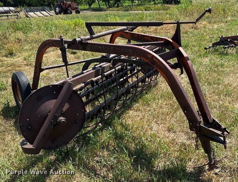image for item DY0303 New Idea 403 Hay rake