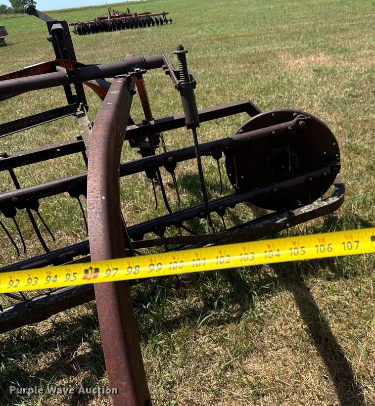 image for item DY0303 New Idea 403 Hay rake