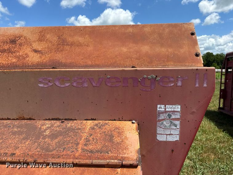 image for item DY0306 Gehl Scavenger II 315 Manure spreader