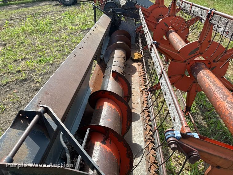 image for item DY0308 Gleaner F combine