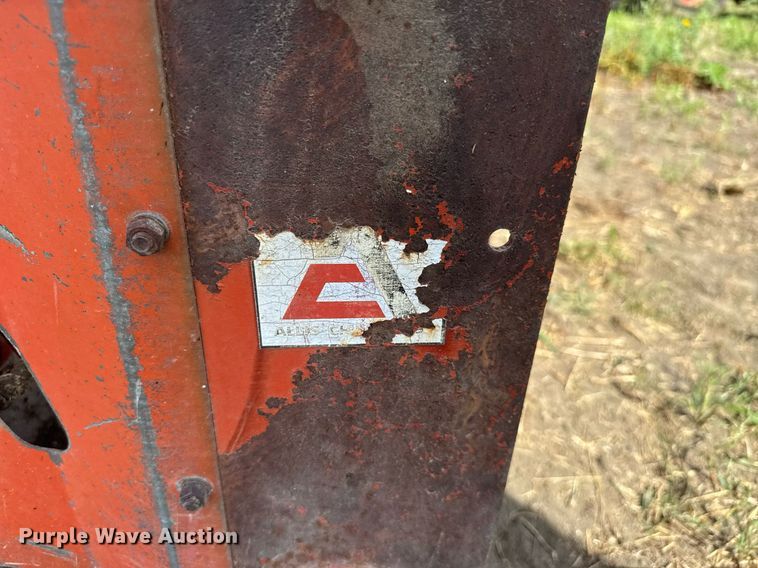 image for item DY0308 Gleaner F combine