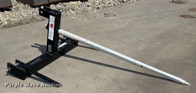 image for item DY0328 Tri-L 3PT-2200 bale spear