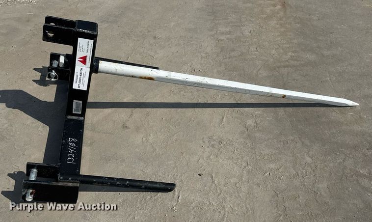 image for item DY0328 Tri-L 3PT-2200 bale spear