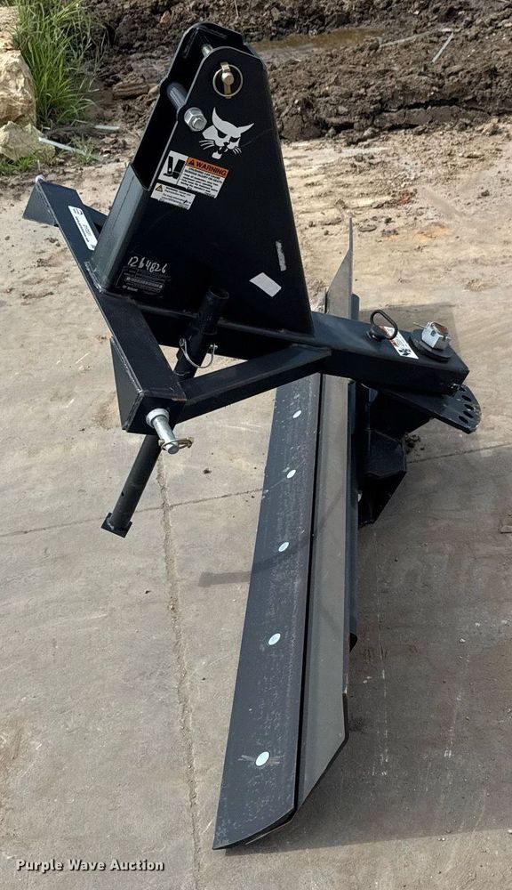 image for item DY0331 Bobcat Angle Blade 84 three point blade