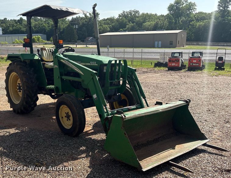 image for item DY0727 2005 John Deere 5103 tractor