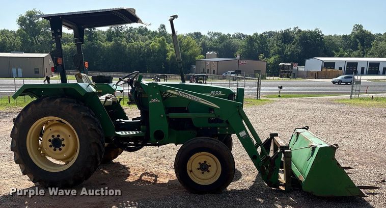 image for item DY0727 2005 John Deere 5103 tractor