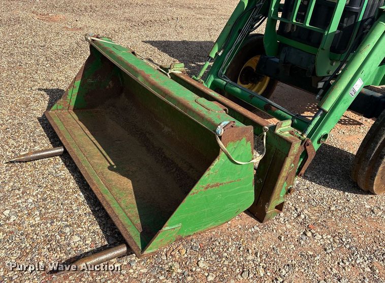 image for item DY0727 2005 John Deere 5103 tractor