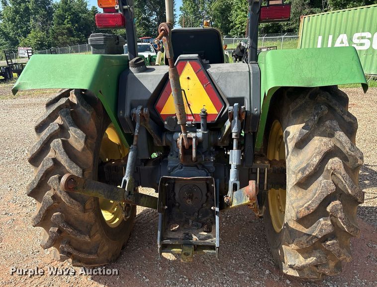 image for item DY0727 2005 John Deere 5103 tractor