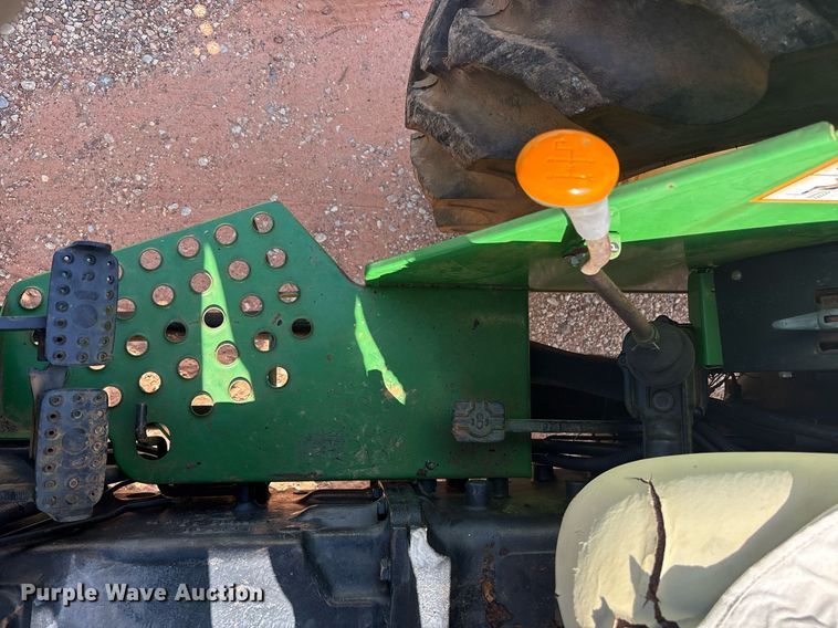 image for item DY0727 2005 John Deere 5103 tractor