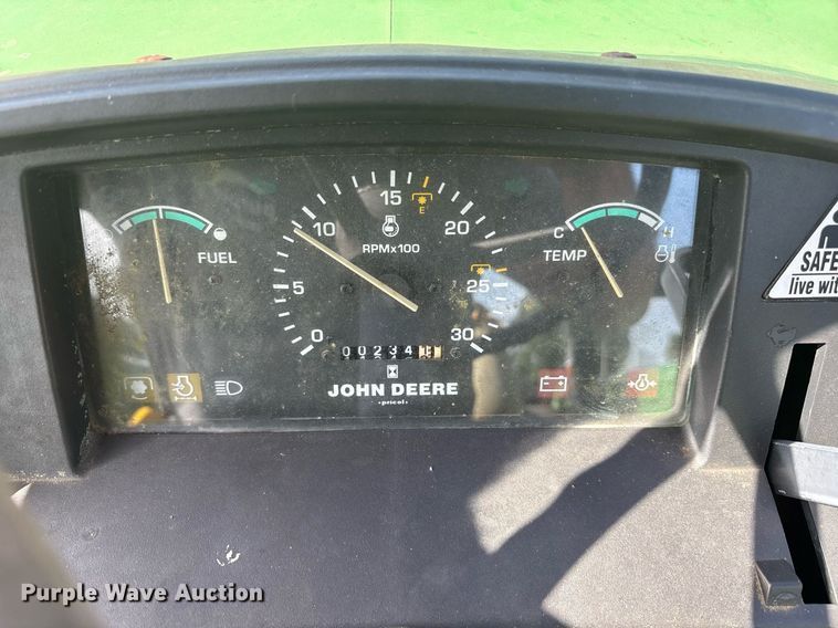 image for item DY0727 2005 John Deere 5103 tractor