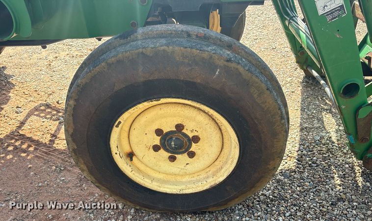 image for item DY0727 2005 John Deere 5103 tractor