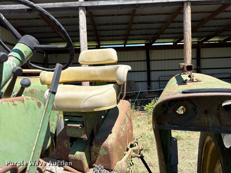 image for item DZ4216 John Deere 4010 tractor