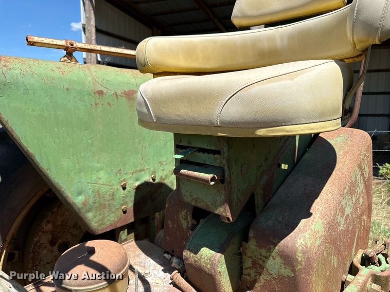 image for item DZ4216 John Deere 4010 tractor