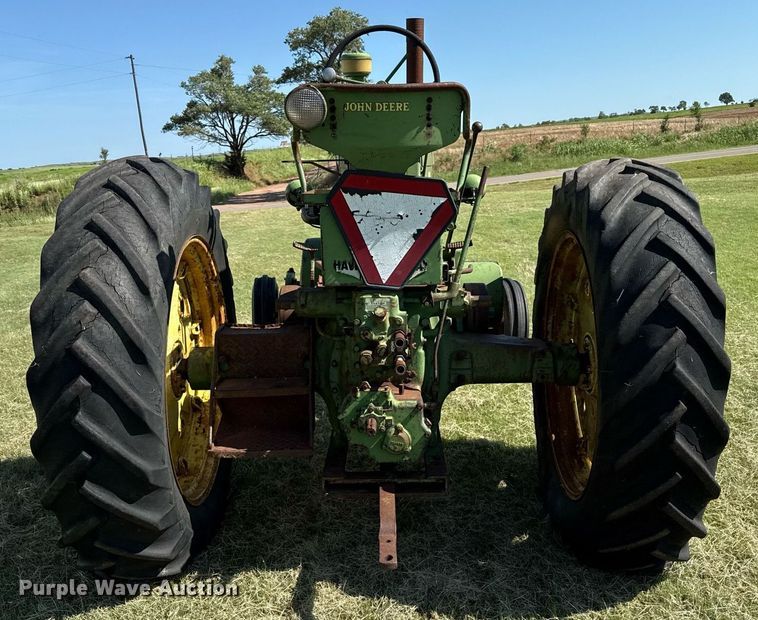 image for item DZ8584 John Deere 70 tractor