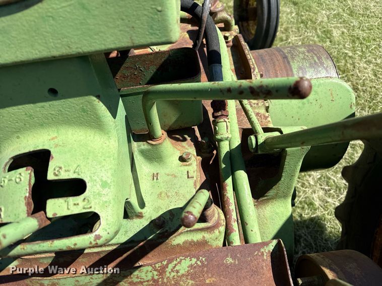 image for item DZ8584 John Deere 70 tractor