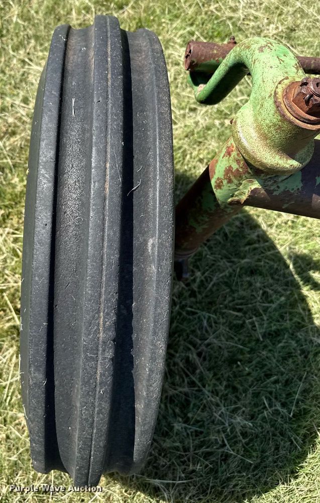 image for item DZ8584 John Deere 70 tractor