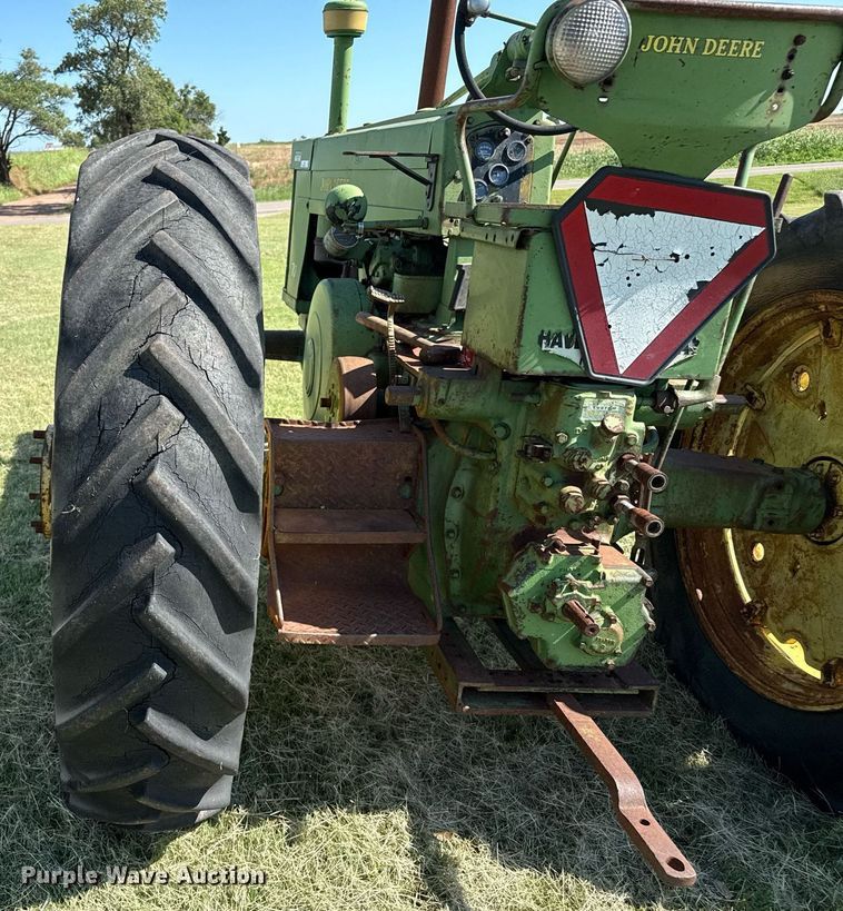 image for item DZ8584 John Deere 70 tractor