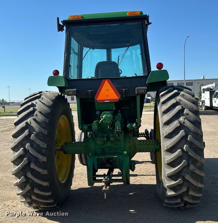 image for item EB2736 1978 John Deere 4640R tractor