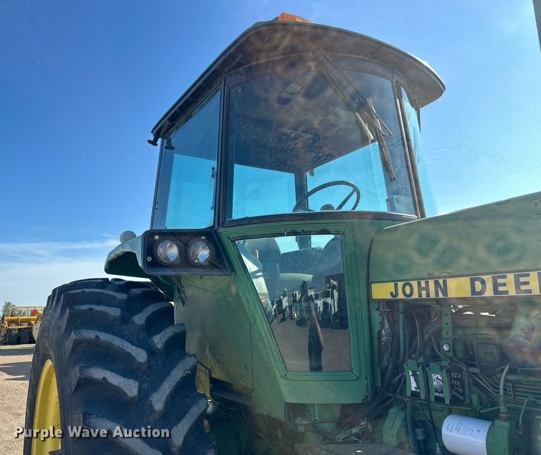 image for item EB2736 1978 John Deere 4640R tractor