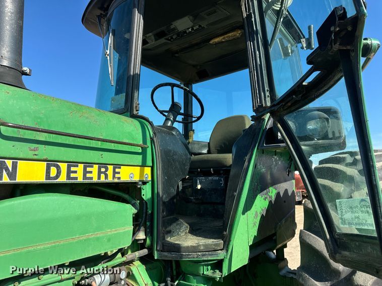 image for item EB2736 1978 John Deere 4640R tractor