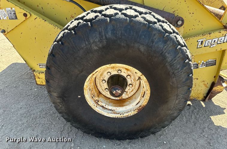 image for item EB2741 Degelman Industries TP6000 rock picker