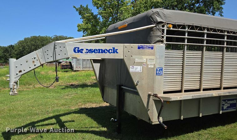 image for item ED2136 2011 Gooseneck 11-24x6'8