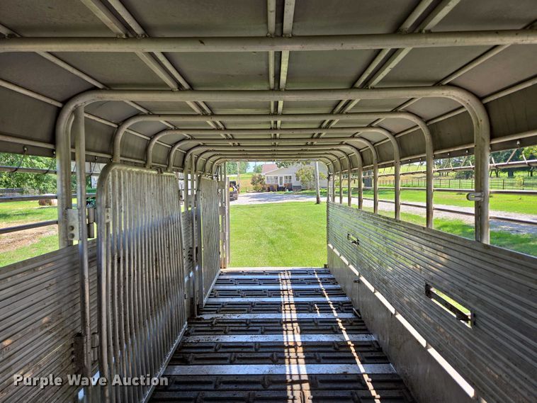 image for item ED2136 2011 Gooseneck 11-24x6'8