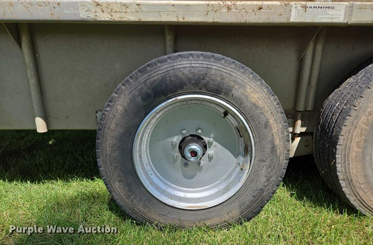 image for item ED2136 2011 Gooseneck 11-24x6'8