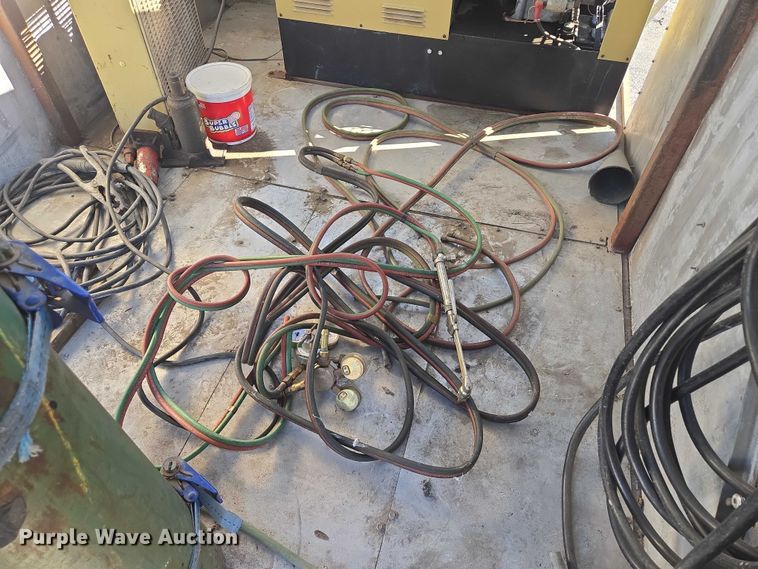 image for item EF1721 Hobart Champion welding trailer