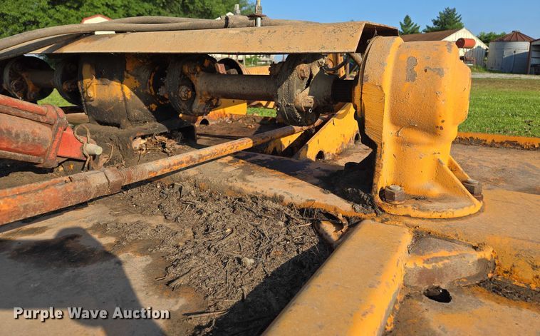 image for item EF1767 FMC Side-Winder PG-210 rotary mower