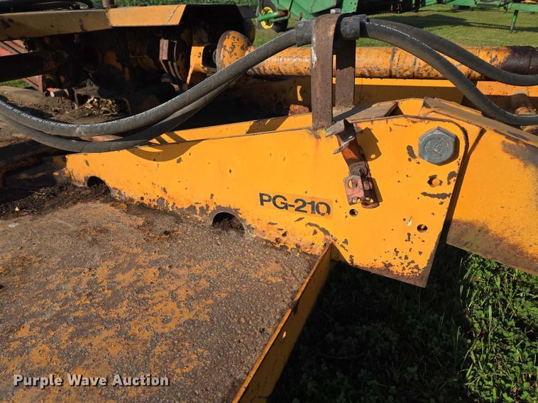 image for item EF1767 FMC Side-Winder PG-210 rotary mower