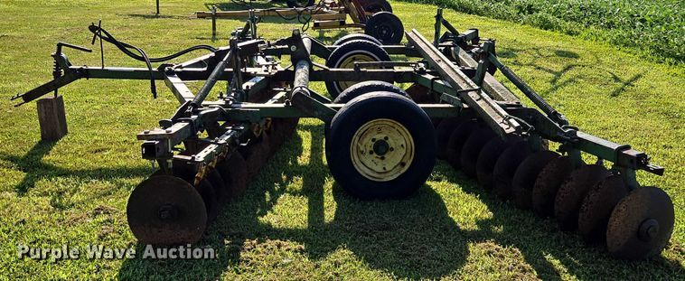 image for item EF1770 John Deere BW double off-set disk