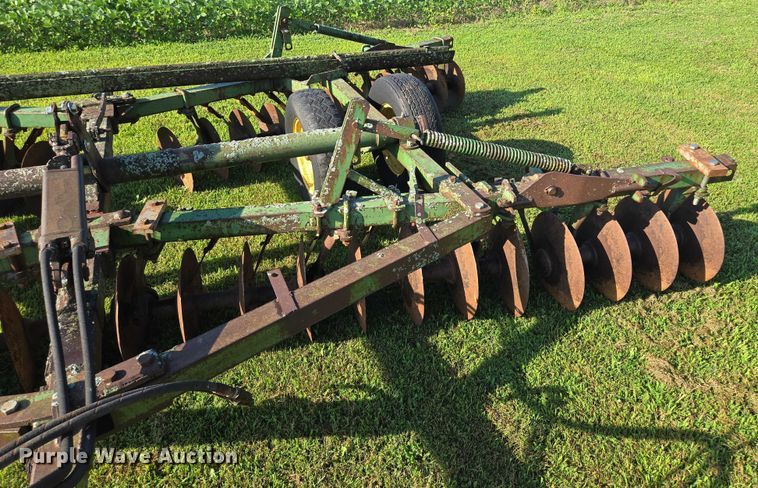 image for item EF1770 John Deere BW double off-set disk