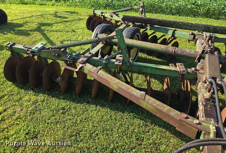 image for item EF1770 John Deere BW double off-set disk