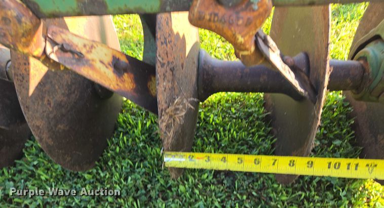 image for item EF1770 John Deere BW double off-set disk