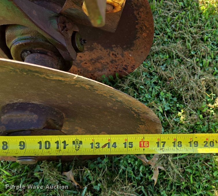 image for item EF1770 John Deere BW double off-set disk