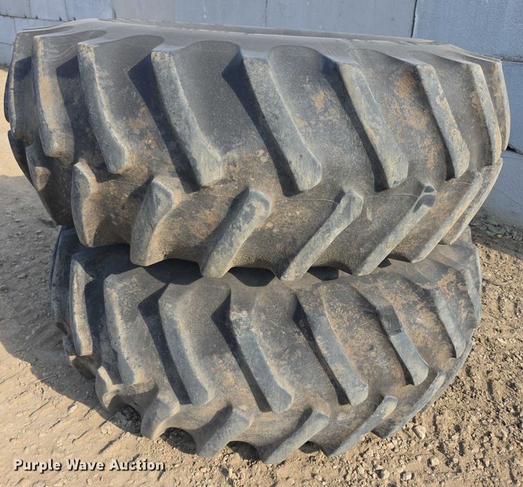 image for item EK5440 (2) Firestone 24.5-32 tires and wheels