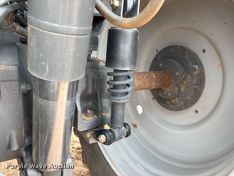 image for item EL2165 2016 Massey Ferguson 7720 MFWD tractor