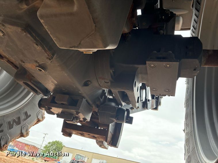 image for item EL2165 2016 Massey Ferguson 7720 MFWD tractor