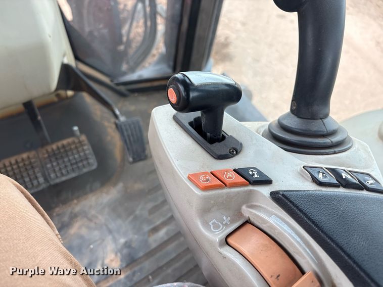 image for item EL2165 2016 Massey Ferguson 7720 MFWD tractor