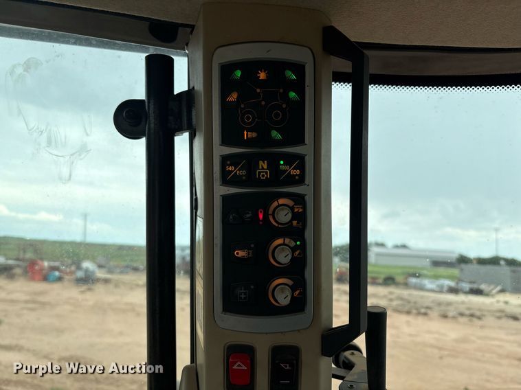 image for item EL2165 2016 Massey Ferguson 7720 MFWD tractor