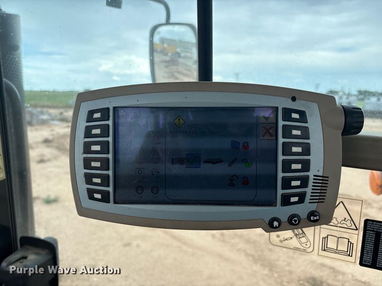 image for item EL2165 2016 Massey Ferguson 7720 MFWD tractor