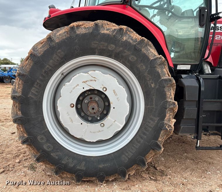 image for item EL2165 2016 Massey Ferguson 7720 MFWD tractor