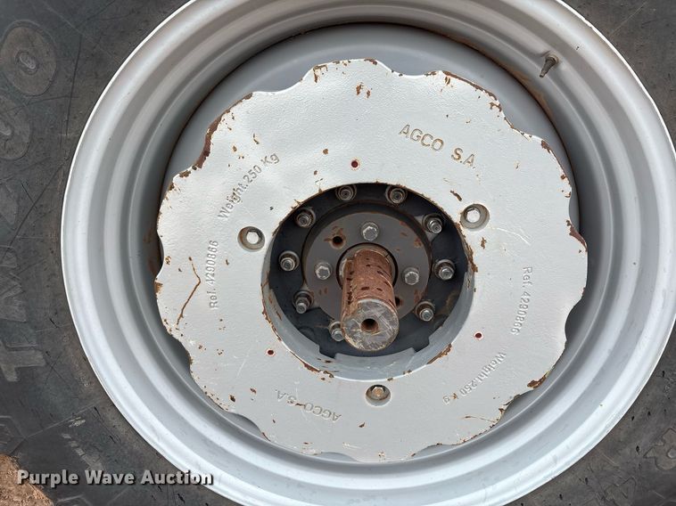 image for item EL2165 2016 Massey Ferguson 7720 MFWD tractor