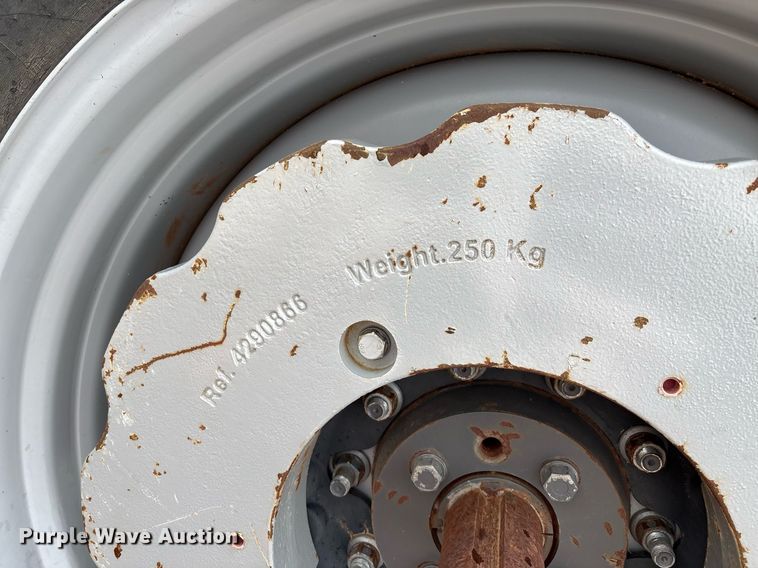 image for item EL2165 2016 Massey Ferguson 7720 MFWD tractor