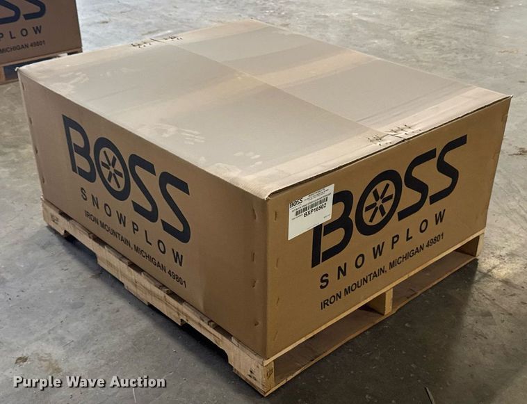 image for item EM2115 Boss 8