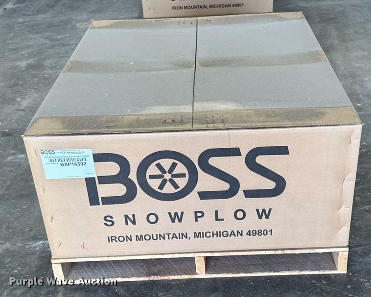 image for item EM2116 Boss 8