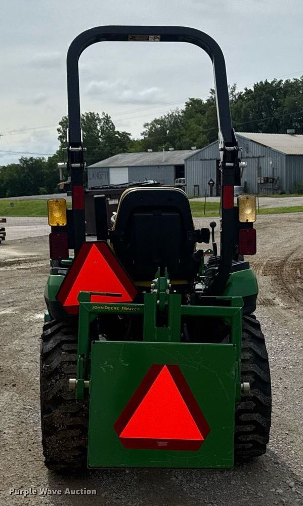 image for item EM2117 2023 John Deere 2025R MFWD tractor